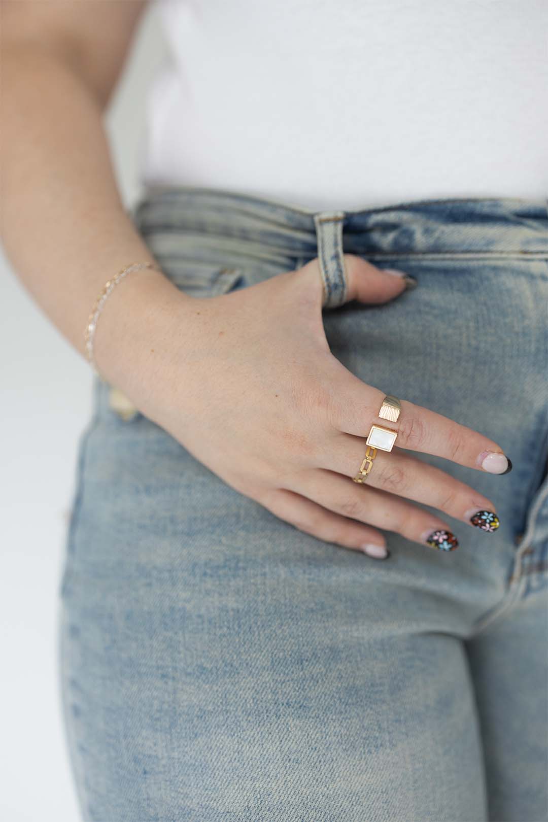 Rectangular Shell Pearl Ring
