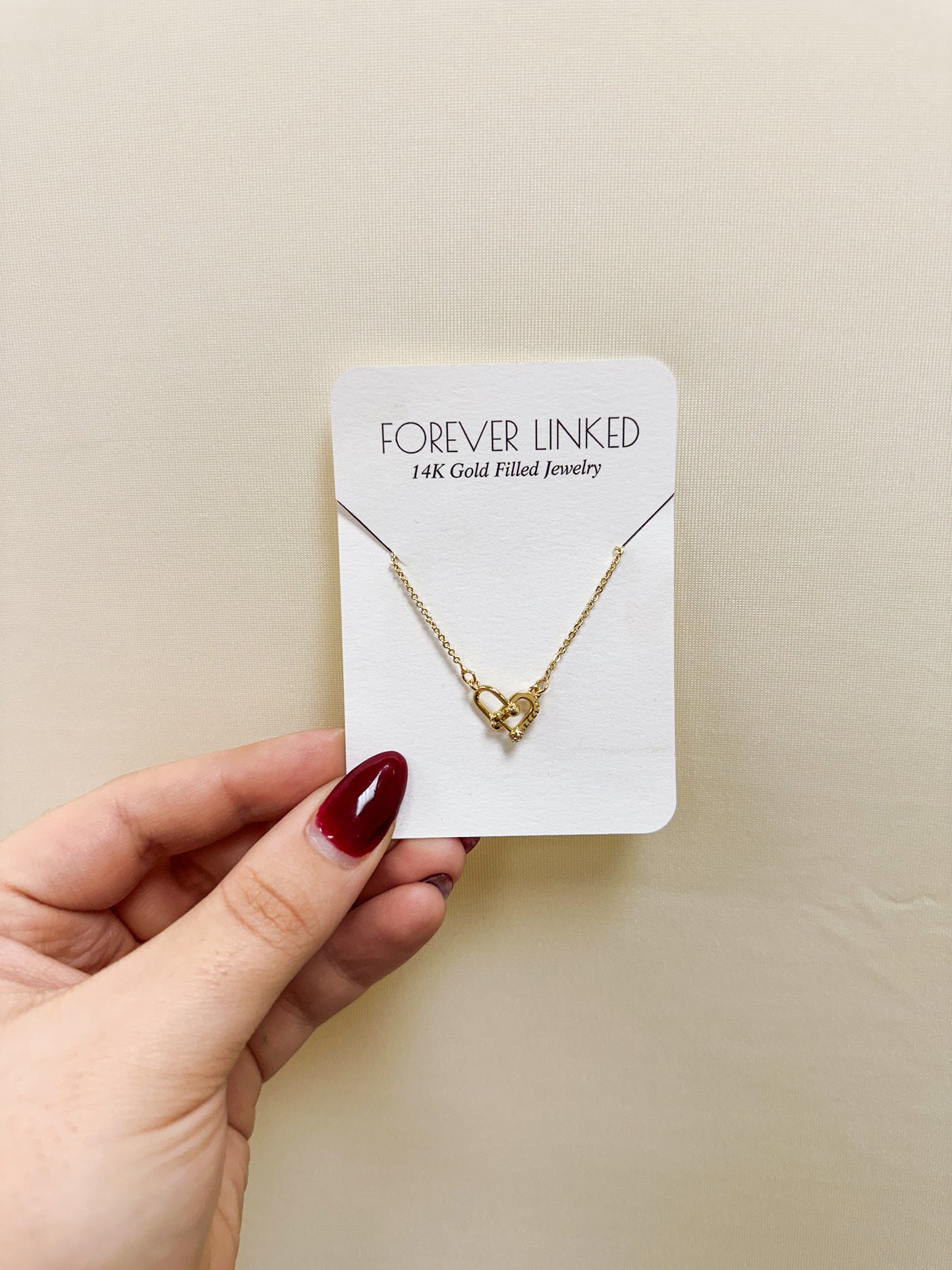 EV NECKLACE
