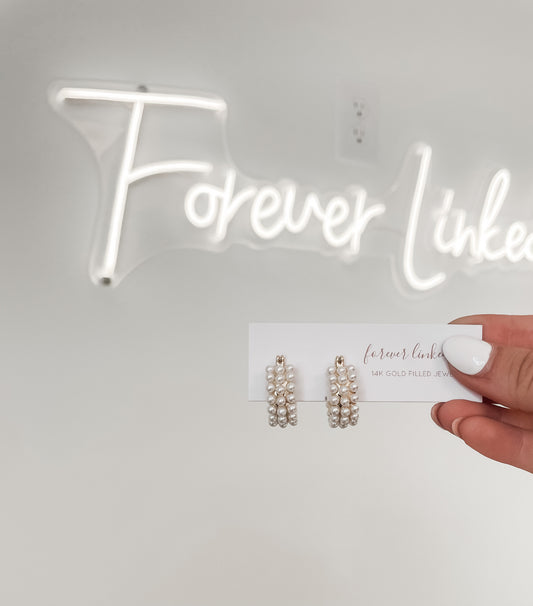LYS PEARL EARRINGS