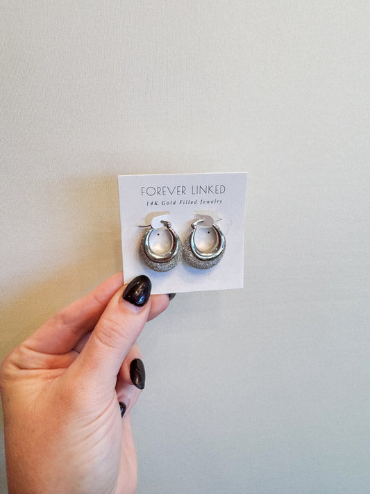 BELL EARRING IN SILVER